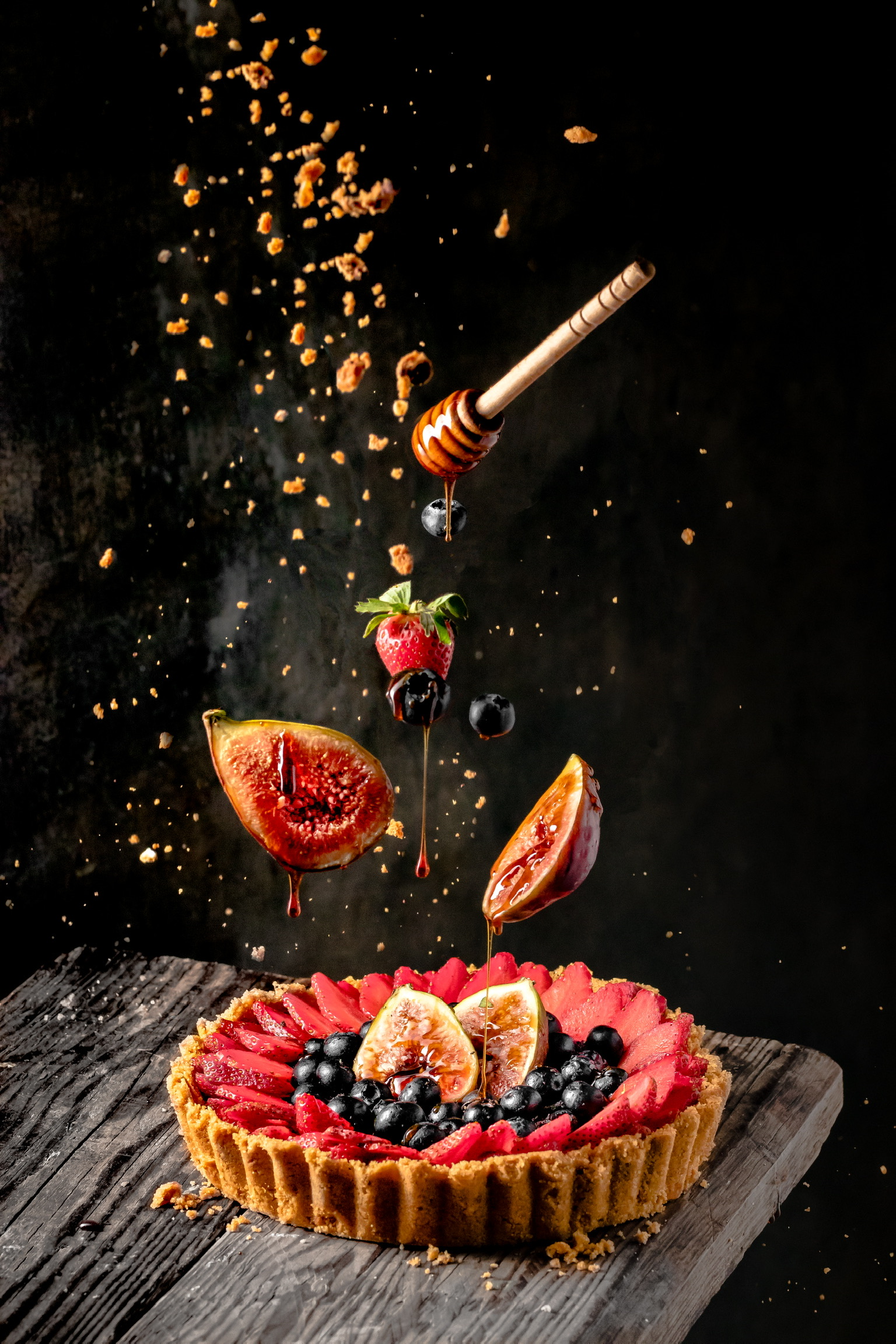 dark background food photography