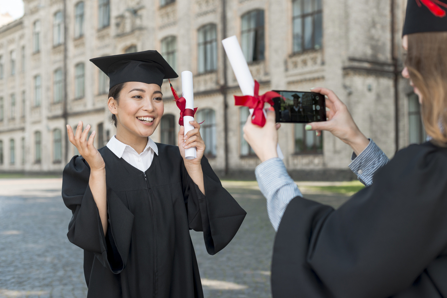 Graduation Photo Studio Singapore Popular Options